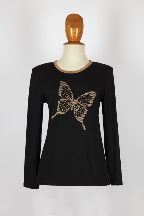 Top con mariposa Top con mariposa