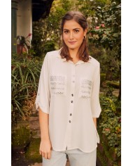 BLUSA CON PIEDRAS