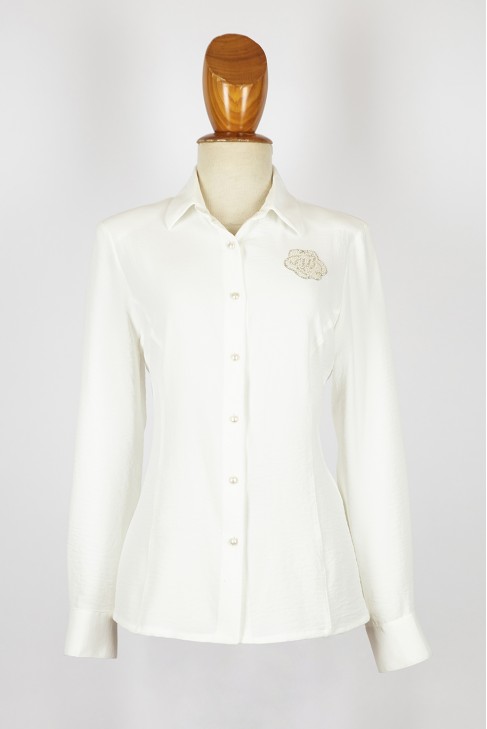 blusa costadillos -con aplique blusa costadillos -con aplique